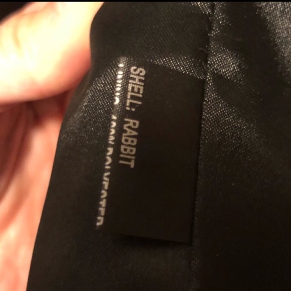 💥HOST PICK 12/8 ☄️ADRIENNE LANDAU Fur Vest BNWOT - Picture 8 of 11